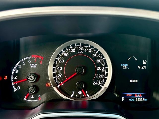 12代 經典版 一手車原廠紀錄實跑5萬5里程保證 ACC跟車 車道維持輔助 自動遠光燈  第12張相片