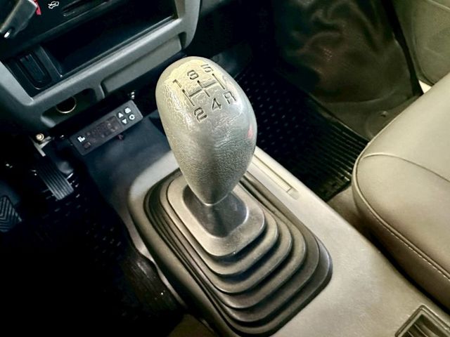 菱利1.3 實跑17萬4里程保證 -25℃冷凍箱 車箱左右兩側開門  第12張相片