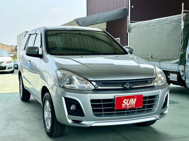 中華ZINGER 一手車原廠紀錄實跑11萬4里程保證 定速巡航 後座空調 方向盤音響快控 衛星導航 倒車顯影  第2張相片