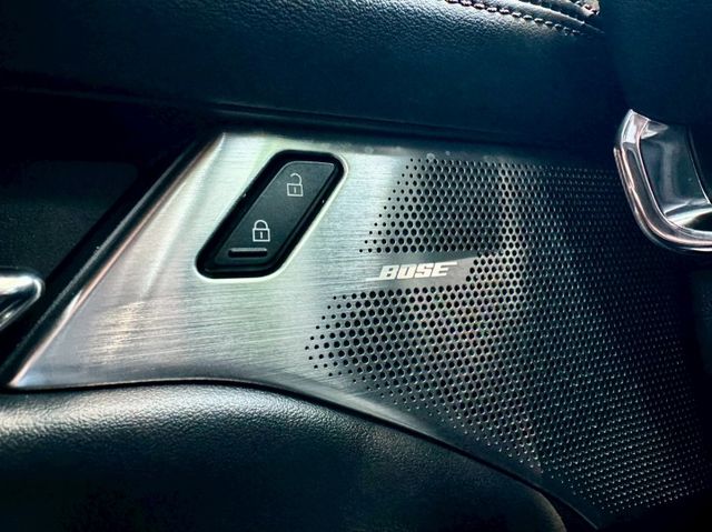 頂規Signature 一手車實跑7萬7里程保證 ACC跟車 車道維持 IKEY  環景攝影 駕駛座電動椅 抬頭顯示器  第20張相片