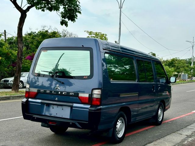 得利卡 自排 8人座 一手車實跑18萬8里程保證 定速巡航 盲點偵測 後座空調 方向盤音響快控 雙安  第3張相片
