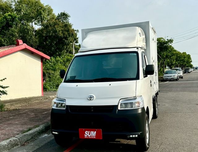 TOWNACE 自排 揹箱 一手車原廠紀錄實跑2萬8里程保證 原廠保固中 雙安 LED頭燈 循跡防滑 箱子左右兩側開門  第1張相片