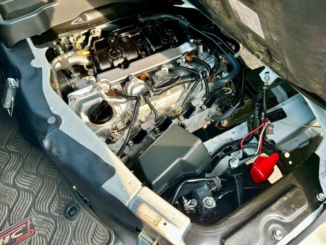 TOWNACE 自排 揹箱 一手車原廠紀錄實跑2萬8里程保證 原廠保固中 雙安 LED頭燈 循跡防滑 箱子左右兩側開門  第20張相片