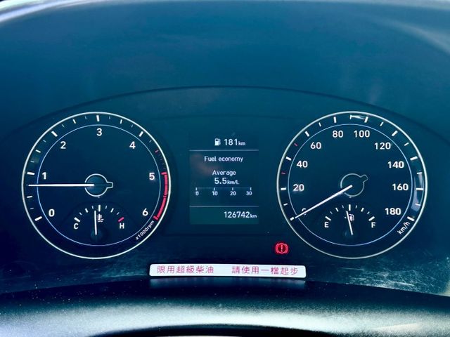 小霸王 3.325噸 一手車原廠紀錄實跑12萬6里程保證 揹箱 6速手排 四向鏡頭  第8張相片
