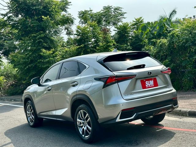 NX200豪華版 一手車原廠紀錄實跑6萬5里程保證 ACC跟車 車道維持輔助 IKEY 電尾門 盲點偵測 雙電動椅 天窗  第4張相片