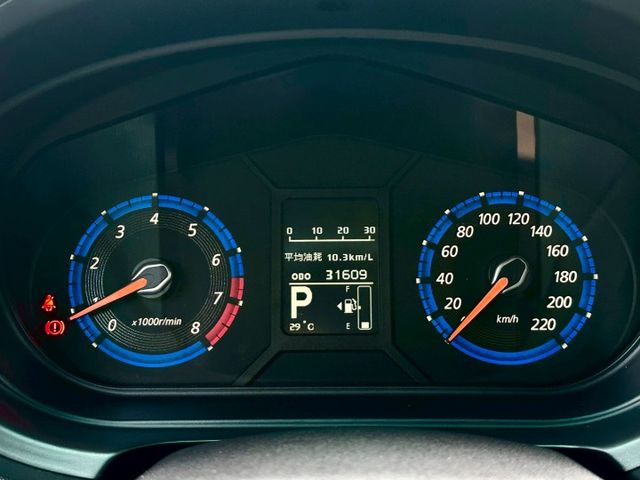 COLT PLUS 掀背大空間 一手車實跑3萬里程保證 IKEY 電動尾門 恆溫空調 安卓主機 倒車顯影  第13張相片