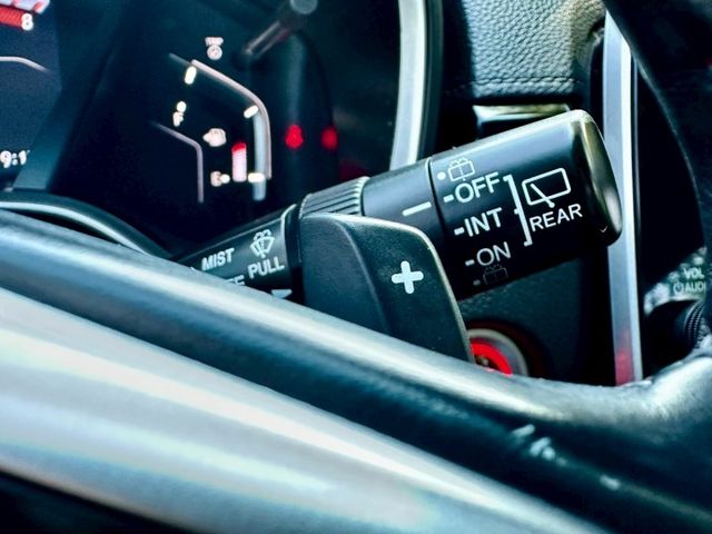 S版 一手車實跑10萬9里程保證 IKEY ACC跟車 車道維持輔助 電尾門 雙電動椅 全景天窗 換檔撥片 盲點偵測  第15張相片