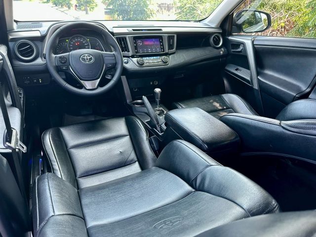 RAV4 一手車實跑16萬8里程保證 IKEY 定速巡航 駕駛座電動椅 前後駐車雷達 恆溫空調 倒車顯影 衛星導航  第8張相片