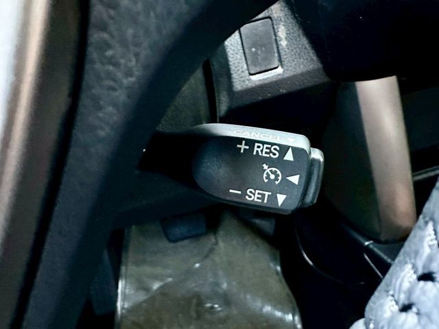 RAV4 一手車實跑16萬8里程保證 IKEY 定速巡航 駕駛座電動椅 前後駐車雷達 恆溫空調 倒車顯影 衛星導航  第12張相片