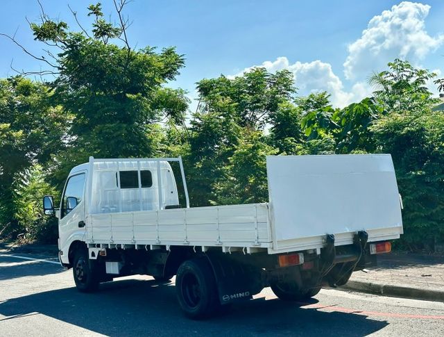 HINO 14呎 一手車實跑19萬3里程保證 升降尾門  第4張相片