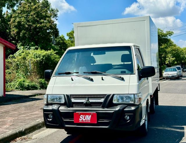 得利卡2.4 揹箱 一手車實跑9萬里程保證  第1張相片
