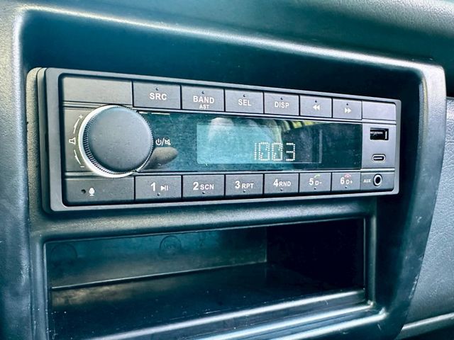 得利卡2.4 揹箱 一手車實跑9萬里程保證  第11張相片