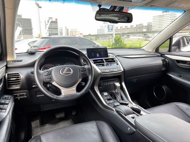 【全場認證】認證車 油電 保證跑8萬 雙通風電動椅 電尾門 一手車原版件  第6張相片