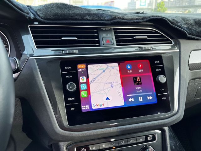 【全場認證五大保固】認證車 280TSI Elegance Acc CarPlay 盲點 車道維持 電尾門 一手車原鈑件  第8張相片