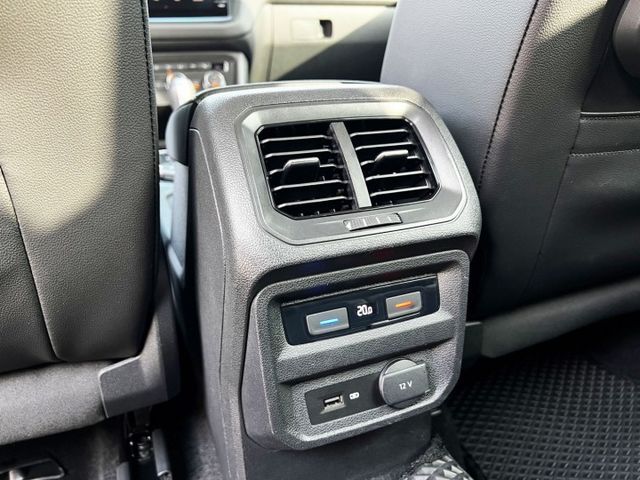 【全場認證五大保固】認證車 280TSI Elegance Acc CarPlay 盲點 車道維持 電尾門 一手車原鈑件  第14張相片