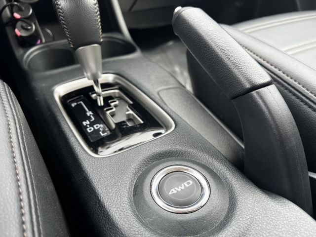 【全場認證兩年五大保固】認證車 正20年 新款4WD 7安 定速 後出風口 一手車庫車  第12張相片
