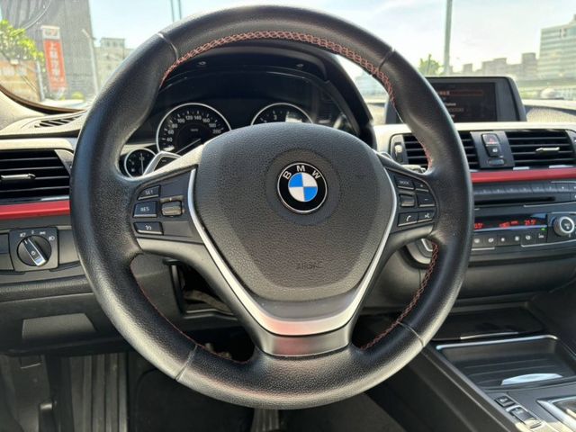 【全場認證五大保證】認證車 車庫車 總代理 F30 保證僅跑11萬原廠保養 鍊條已換新 一手車原版件  第6張相片