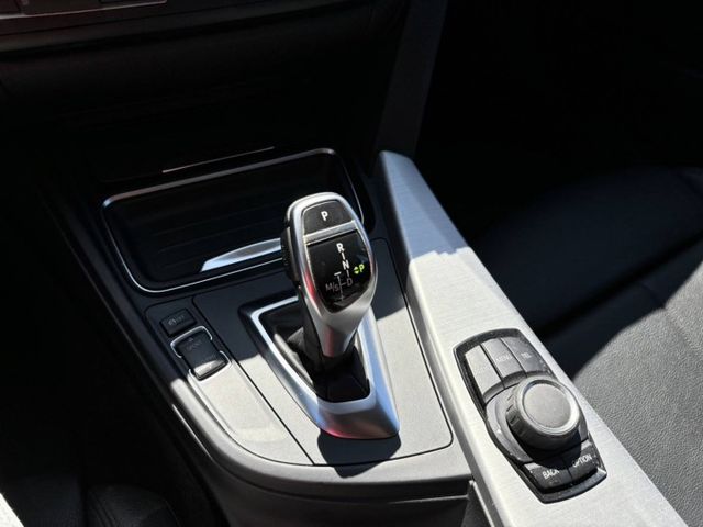 【全場認證五大保證】認證車 車庫車 總代理 F30 保證僅跑11萬原廠保養 鍊條已換新 一手車原版件  第9張相片