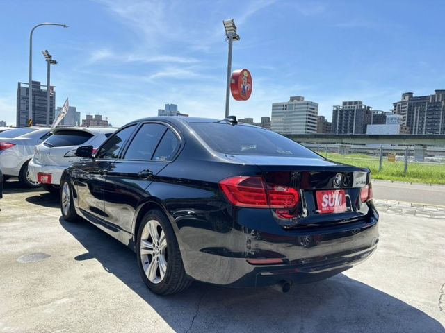 【全場認證五大保證】認證車 車庫車 總代理 F30 保證僅跑11萬原廠保養 鍊條已換新 一手車原版件  第13張相片