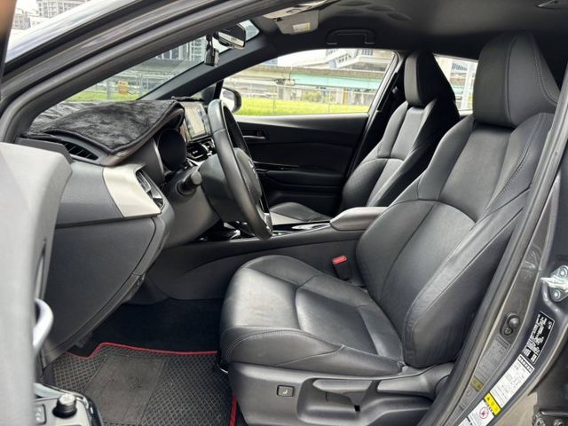 【全場認證五大保固】認證車 旗艦2wd 雙電熱椅 LED 原廠升級CarPlay 環景 盲點 防追撞警示 一手車庫車  第5張相片