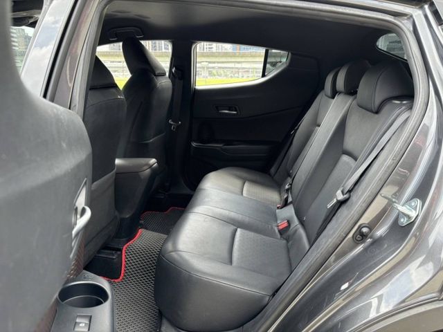 【全場認證五大保固】認證車 旗艦2wd 雙電熱椅 LED 原廠升級CarPlay 環景 盲點 防追撞警示 一手車庫車  第13張相片