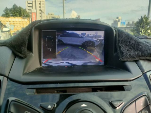 【全場認證五大保固】認證車 旗艦S版 1.0渦輪 全年稅金僅8640 僅跑8萬 免鑰匙 安卓機 一手車原鈑件  第8張相片