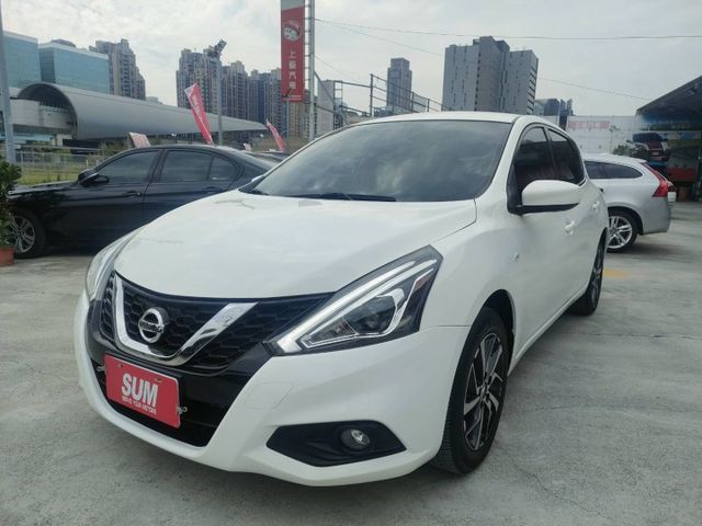 【全場認證兩年保固】認證車 旗艦版 僅跑3萬原廠保養 6安囊 盲點 CarPlay 免鑰匙摸門 一手車原鈑件  第3張相片