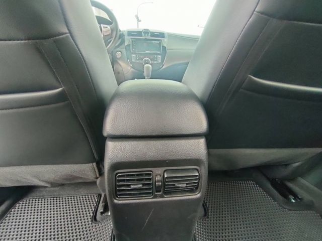 【全場認證兩年保固】認證車 旗艦版 僅跑3萬原廠保養 6安囊 盲點 CarPlay 免鑰匙摸門 一手車原鈑件  第16張相片