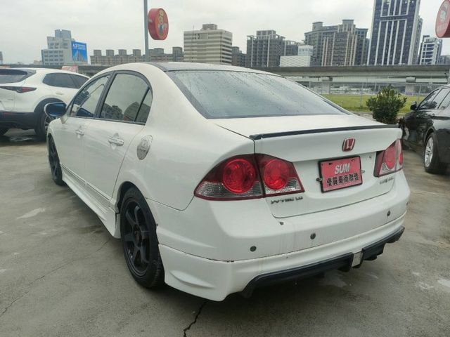 CIVIC  第11張相片
