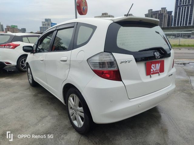 【全場認證五大保證】 VTI-S版 低里程 一年僅跑1萬 超優質代步車 車況優  換檔快撥 一手車庫車  第13張相片