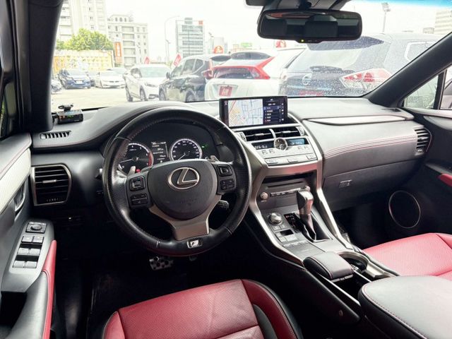 【全場認證五大保固】認證車 NX300F-sport 原廠保養 Acc 雙跑車座椅 雙前冷熱椅 盲點 環景 一手車原版件  第5張相片