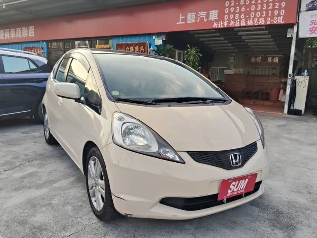 【全場認證五大保證】認證車 頂級版VTI-S 雙色貼膜奶茶色 換檔快撥 安卓影音 倒車影像 超優質代步 一手車原鈑件  第1張相片