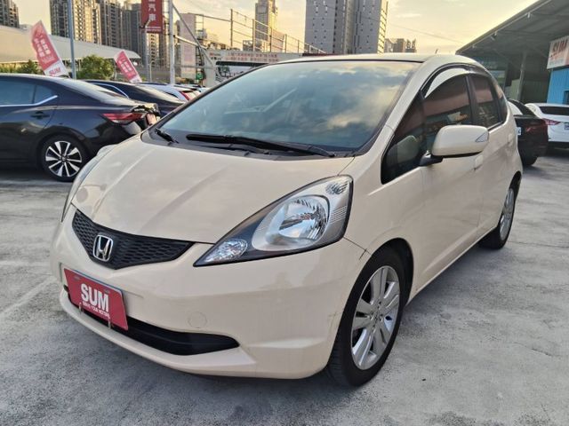 【全場認證五大保證】認證車 頂級版VTI-S 雙色貼膜奶茶色 換檔快撥 安卓影音 倒車影像 超優質代步 一手車原鈑件  第3張相片