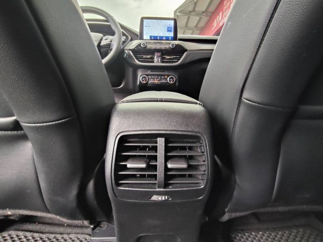 【全場認證原廠保固】認證車 最頂級旗艦版1.5全景天窗 Acc 盲點CarPlay 車道偏移360環景 電尾門 一手車  第9張相片