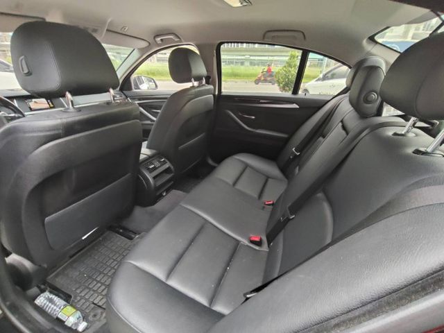 【全場認證五大保證】認證車 520d僅跑14萬 倒車顯影  一手車原鈑件  第10張相片