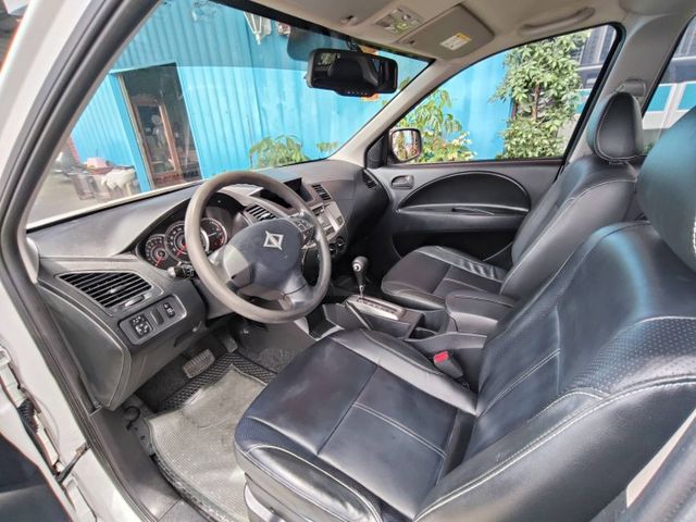 【全場認證五大保固】認證車 低里程 做生意賺大錢的好幫手 自排商用車首選 載客載貨皆宜 鋁圈 中央空調 100%原鈑件  第5張相片