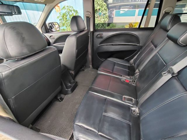 【全場認證五大保固】認證車 低里程 做生意賺大錢的好幫手 自排商用車首選 載客載貨皆宜 鋁圈 中央空調 100%原鈑件  第10張相片