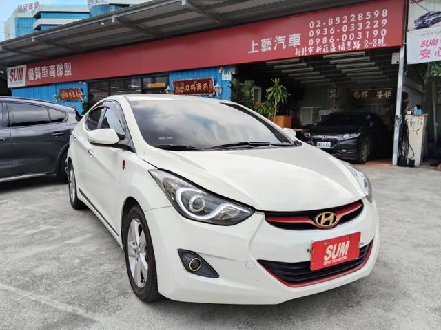 【全場認證五大保固】認證車 升級頂級配備 盲點偵測 LED頭燈 抬頭顯示 影音 一手車原鈑件  第1張相片