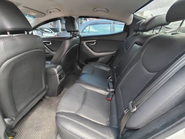 【全場認證五大保固】認證車 僅跑8萬 升級頂級八核影音安卓機 高清晰前後行車紀錄 抬頭顯示 恆溫 定速 一手車原鈑件  第11張相片