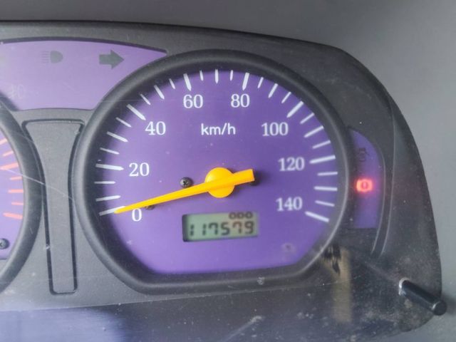 【全場認證五大保證】認證車 保證僅跑11萬 正8人座 無載貨用 最佳商用客貨兩用 一手車自用  第4張相片