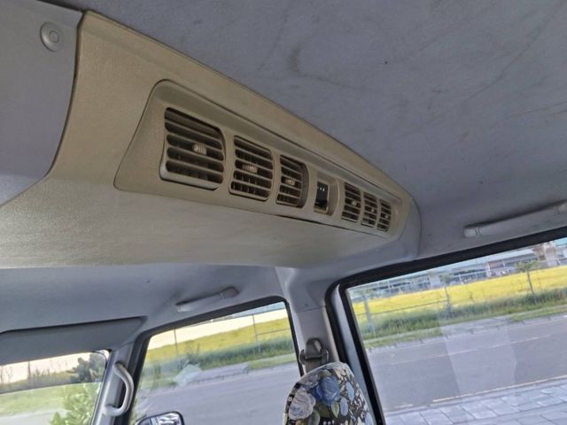 【全場認證五大保證】認證車 保證僅跑11萬 正8人座 無載貨用 最佳商用客貨兩用 一手車自用  第6張相片