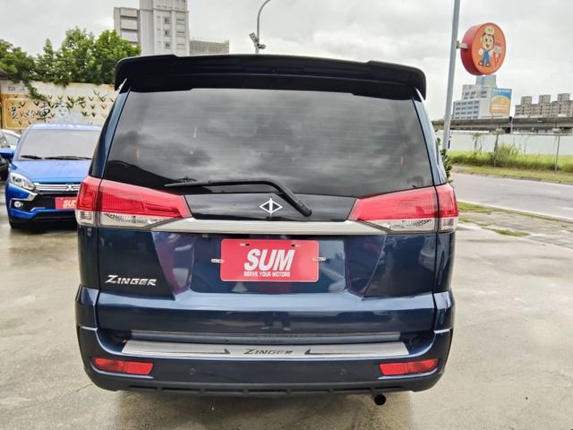 【全場認證五大保固】認證車 頂級版 盲點 定速 中央空調 倒車顯影 導航 抬頭顯示 一手車原鈑件  第19張相片