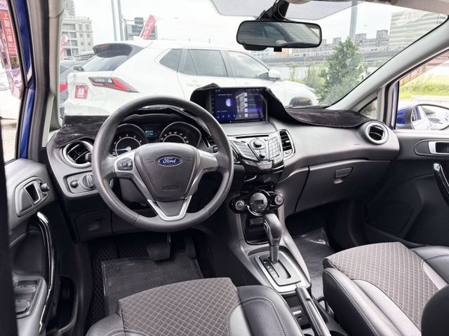 【全場認證五大保固】認證車 1.0渦輪 年稅金僅8640 省油省稅 免鑰匙 4安囊 CarPlay 一手原版件原廠保養  第5張相片