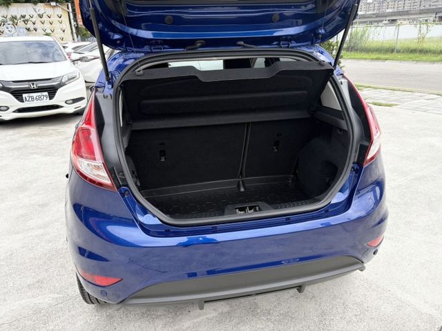 【全場認證五大保固】認證車 1.0渦輪 年稅金僅8640 省油省稅 免鑰匙 4安囊 CarPlay 一手原版件原廠保養  第14張相片