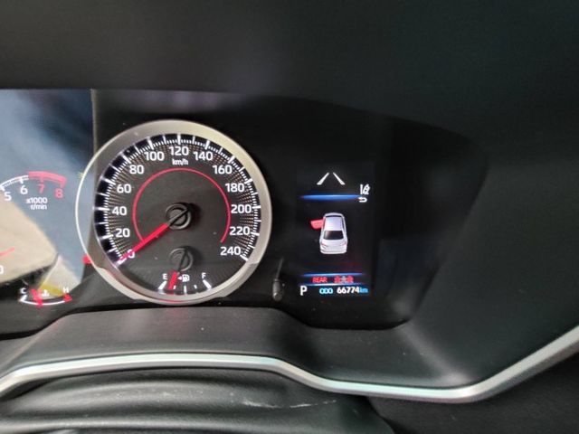 【全場認證五大保固】認證車 僅跑6萬原廠保養 Acc 車道偏移偵測 原廠倒車影像 一手車原鈑件  第5張相片