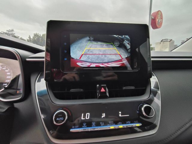 【全場認證五大保固】認證車 僅跑6萬原廠保養 Acc 車道偏移偵測 原廠倒車影像 一手車原鈑件  第8張相片