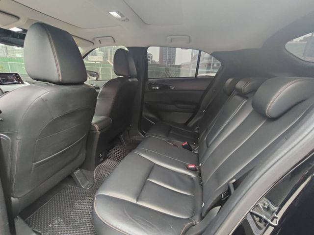 【全場認證五大保固】認證車 旗艦S-AWC 保證僅跑7萬原廠保養 全景雙天窗 Acc 盲點 CarPlay 一手車庫車  第11張相片