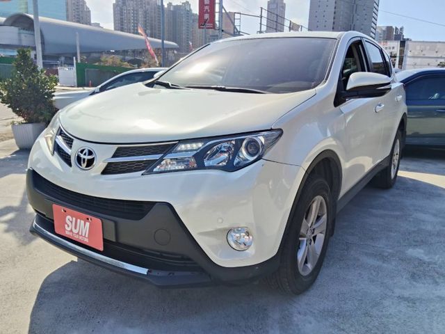 【全場認證五大保證】認證車 頂級E-Hi版 僅跑9萬原廠保養 免鑰匙摸門 定速 電動椅 一手車庫車  第3張相片