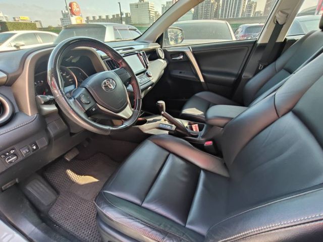 【全場認證五大保證】認證車 頂級E-Hi版 僅跑9萬原廠保養 免鑰匙摸門 定速 電動椅 一手車庫車  第6張相片