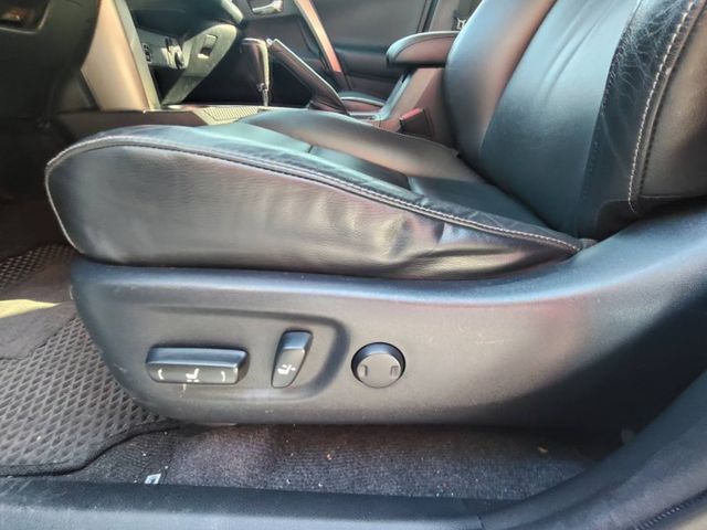 【全場認證五大保證】認證車 頂級E-Hi版 僅跑9萬原廠保養 免鑰匙摸門 定速 電動椅 一手車庫車  第7張相片